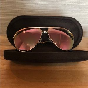 Tom Ford rose gold aviators